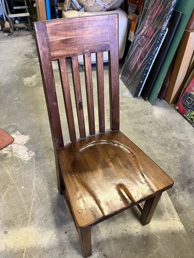 Solid wood dining table + 6 matching chairs
