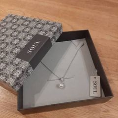 Pendant Necklace