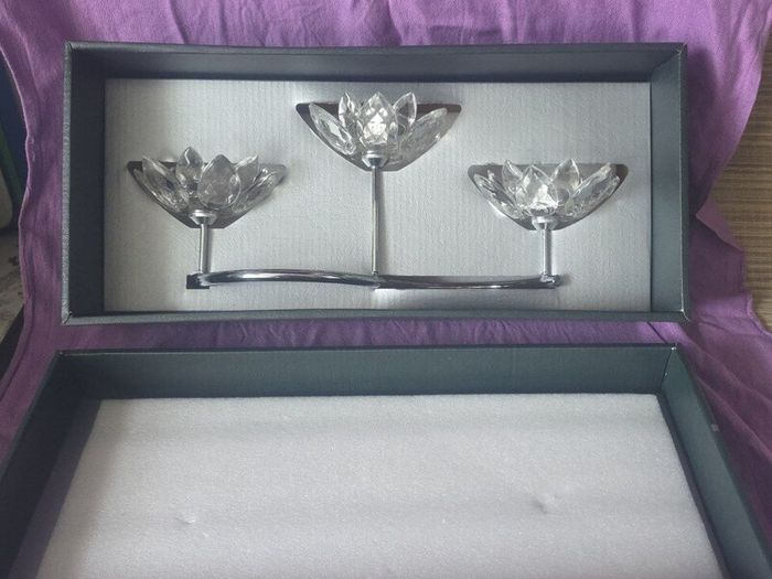 Newgrange Living triple lotus tea light holder