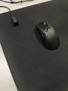 Razer Viper V2 pro + 8khz HyperPolling dongle + mouse pad