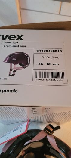 Kids UVEX bike helmet brand new
