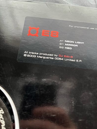 10e each Techno 12" vinyl