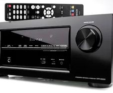 Denon AVR-X2000 7.1 Channel AV Receiver Mint Condition with Remote & Audyssey Mic