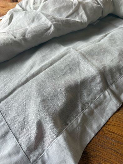 New 50cm x 34cm linen placemat in dove grey