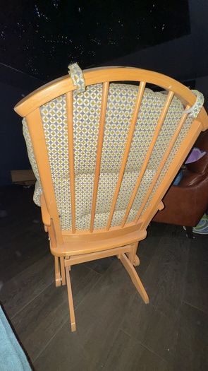 Nursing Chair for Sale Very Good Condition