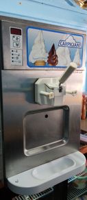 Ice cream machine