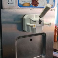 Ice cream machine