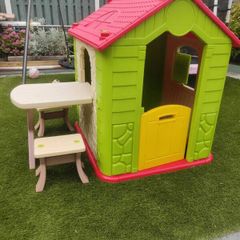 Deluxe playhouse with table and chairs