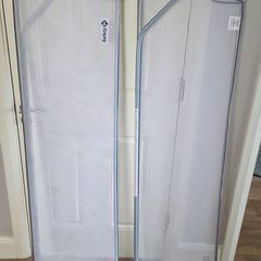 Two Safety 1st Bed Rails (150cm) 25euro Each or 40euro for Both