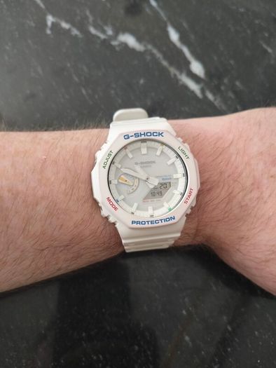 G-shock Ga-b2100fc