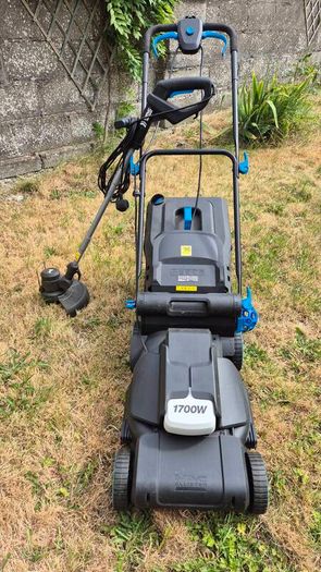 lawnmover and strimmer