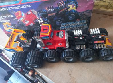 Vintage 80s Monster Machine 16-16 Tomy works great with box