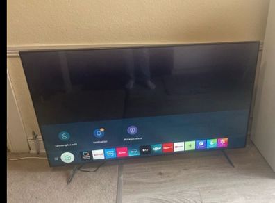 Smart Samsung TV  65 Inch HD Brand new