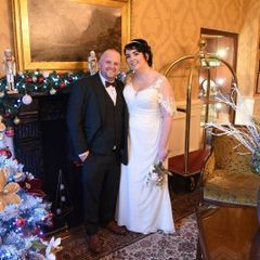 Wedding Dress  Size 18  Beautiful Condition