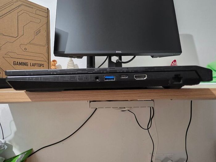 Msi Katana 15 B13vgk | I7-13620h | Rtx 4070 8gb | 16gb Ddr5 | 1tb Ssd | 144hz Ips | Warranty | Box & Charger