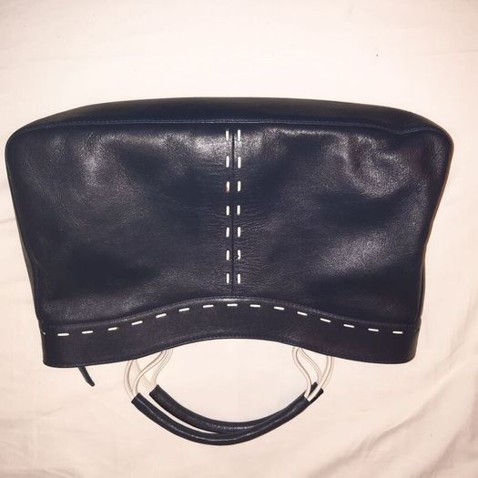 Tula handbag navy cream details