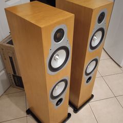 Monitor audio GR20 gold reference stereo hifi audio speakers pair