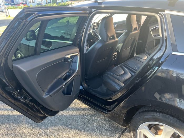 2012 Volvo V60