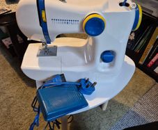 IKEA SY Sewing Machine
