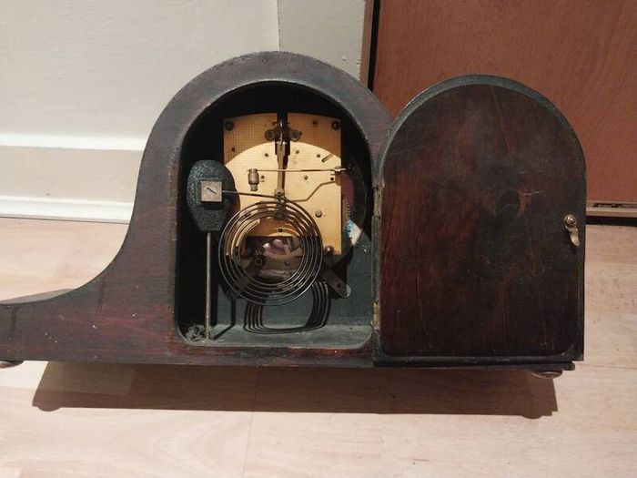 Federal Mantle Clock