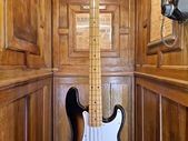 Squier Precision Bass 1982-84