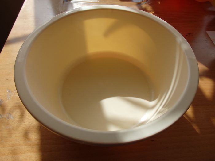 Round Bowl   28 Cm