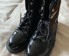 Black Patent boots size 7