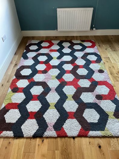 Rug