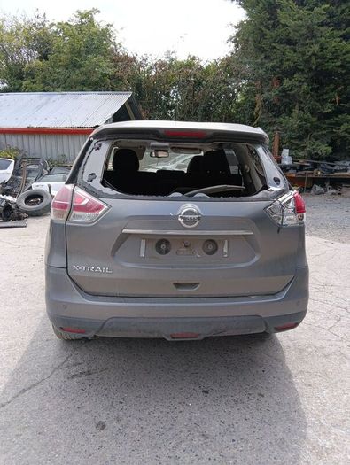 Breaking Nissan x-trail 2017 diesel