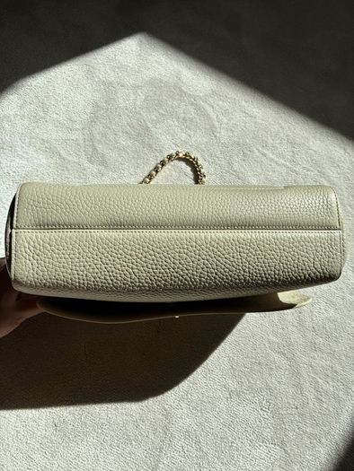 Mulberry Medium Lily with Top Handle