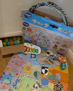Vtech 7-in-1 Grow with Baby Sensory Gym and play mat