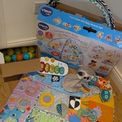 Vtech 7-in-1 Grow with Baby Sensory Gym and play mat