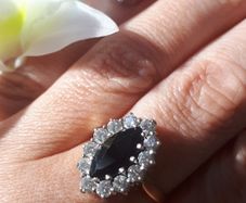Vintage Gold Sapphire Cluster Ring