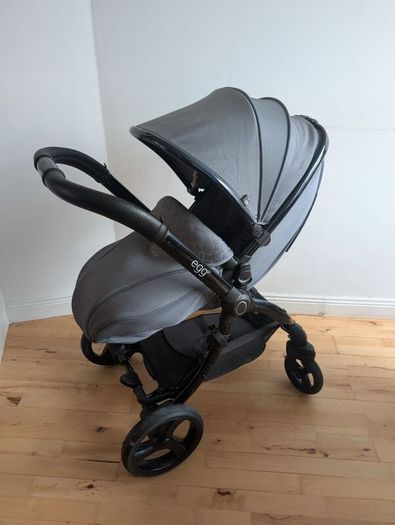 Egg Stroller & Bassinet
