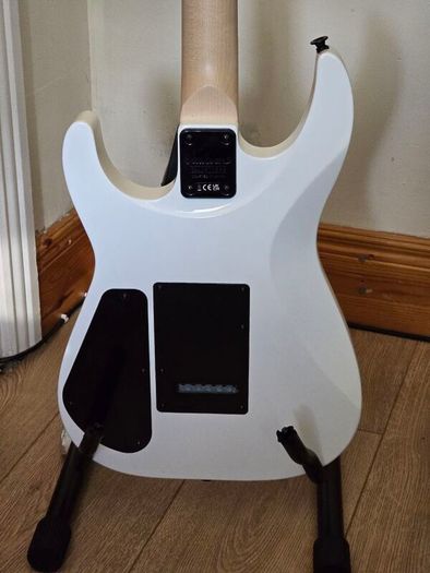Jackson Dinky js11
