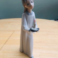 Genuine Lladro Figurine