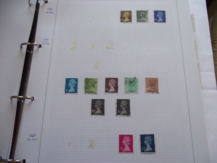 A valuable comprehensive collection of Elizabeth II stamps, hinged in the album (1952-2000)