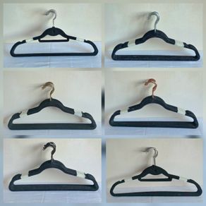 Slim Space Saving Velvet Hangers - Sets from 4euro or Full Lot 28euro