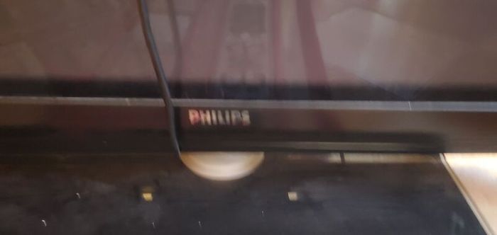 42 inch Philips tv