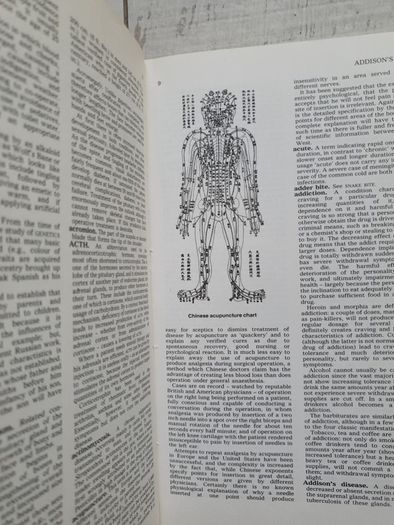Vintage Hardback Book - The Collins Family Health Medical Encyclopedia 1984