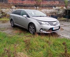 2013 toyota avensis 2.0 d4d parts