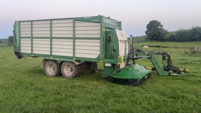 Grass Technology GT140 2023 zero grazer