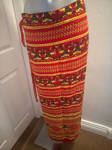 Summer wrap maxi skirt size UK12 EU40 Perfect condition Postage included