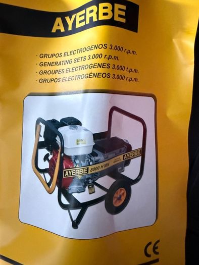 Generator AY-9500-H-MN-E - Single-phase 230V - Honda GX
