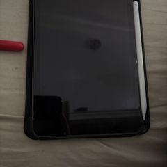 iPad mini 6 in great condition with original box