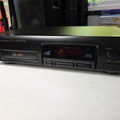 Vintage Multi-CD player for parts/repair