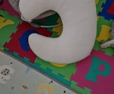feeding pillow
