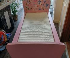 free kids bed