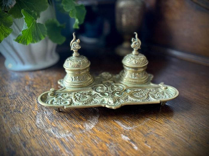 Rare DEPOSE antique brass double inkwell with dragon detail