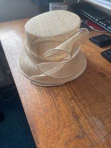 hat